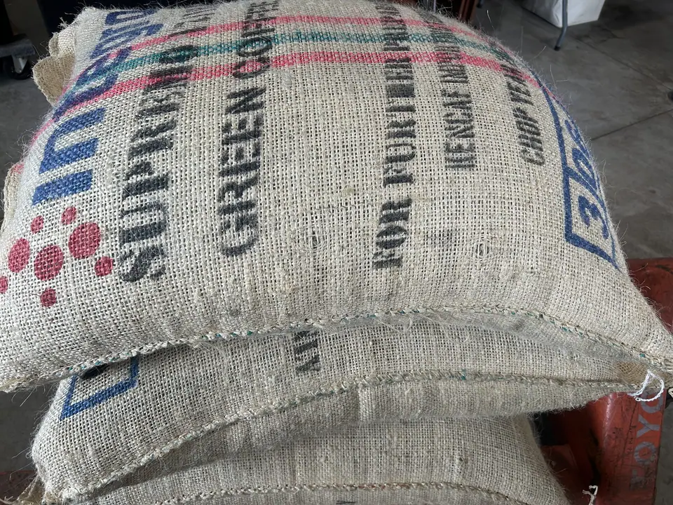 colombian supremo green beans coffee